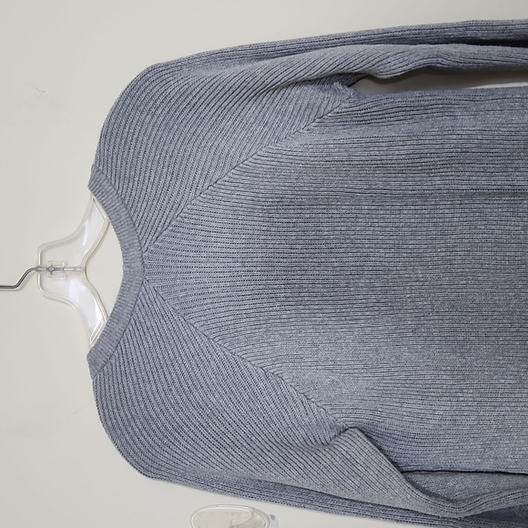 Lululemon The Sweater Better Grey Womens Size 6 - Picture 5 of 7